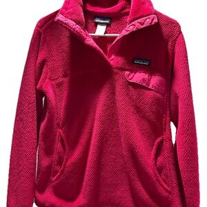 Patagonia women’s medium Bright Pink Fleece Hoodie snap pullover